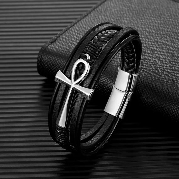 Ankh cuir