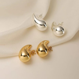 Boucle d'oreille goutte d'eau